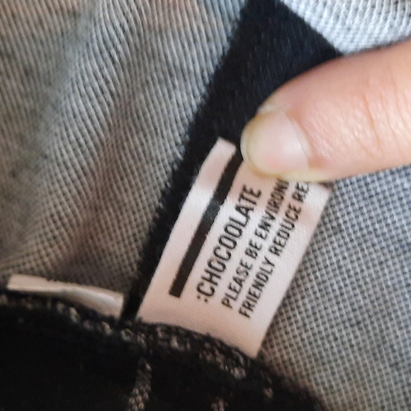 Pinstripe elastic waist skirt - size small - Picture 2 of 4